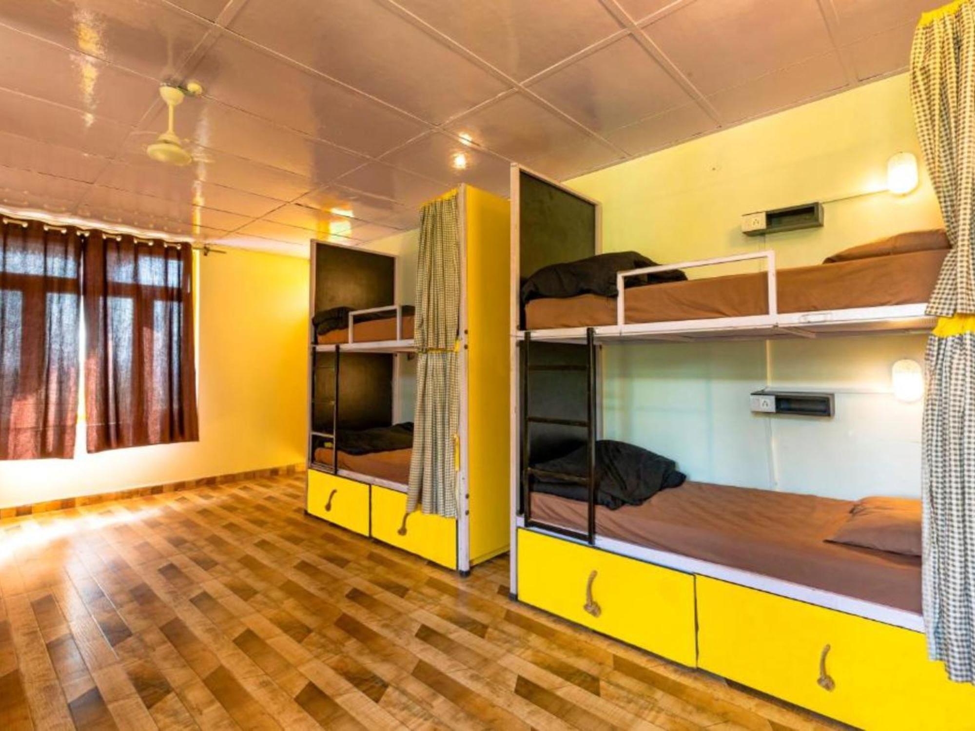 The Hosteller Bir Phòng bức ảnh